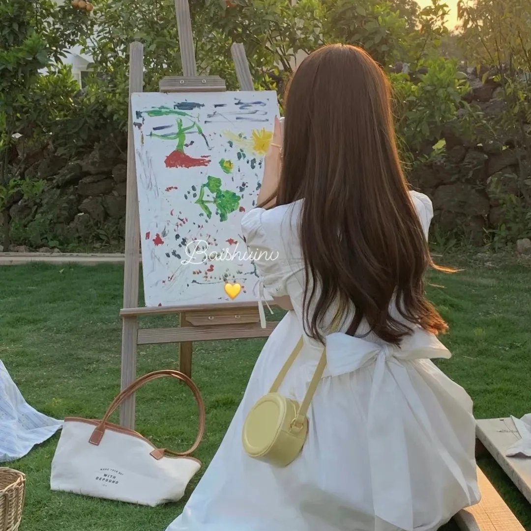 百变小姬子